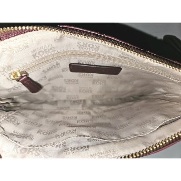 Michael Kors Burgundy Leather Selma Clutch Wristlet Pouch 10.5x6 EUC - Picture 9 of 9